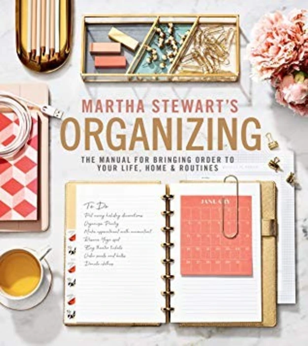 Martha Stewart's Organizing book cover 